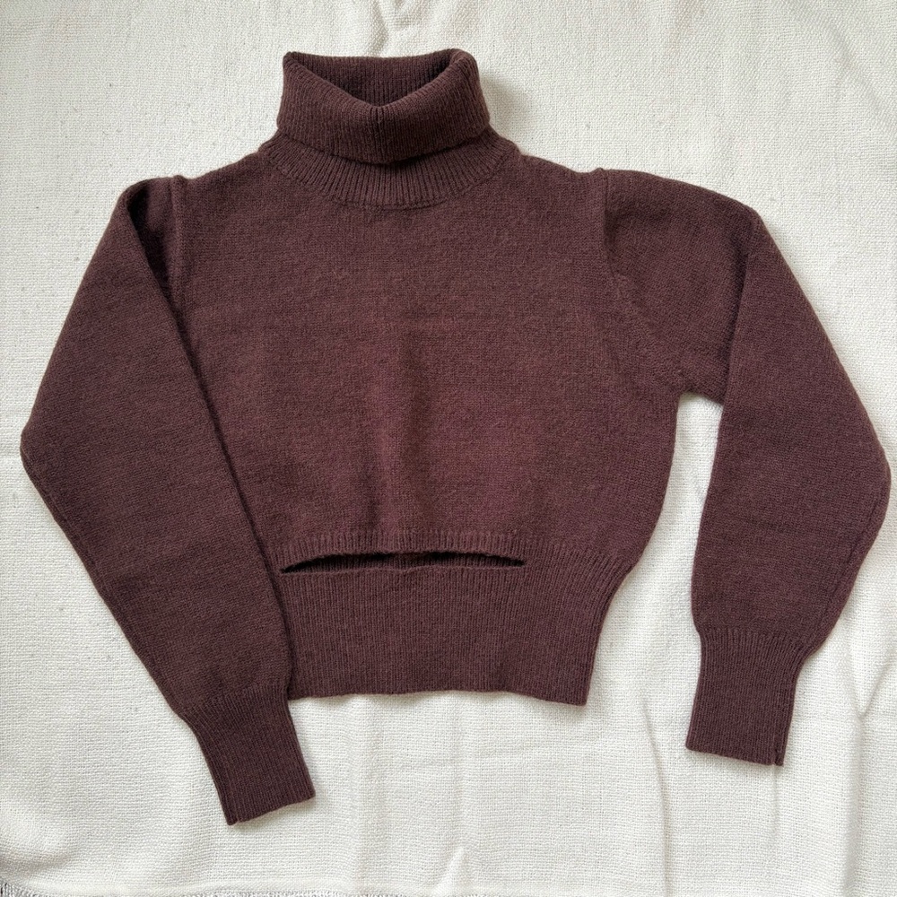 Princess Polly Brown Knit Cropped Turtleneck Sweater w/ Front Cutout M/L